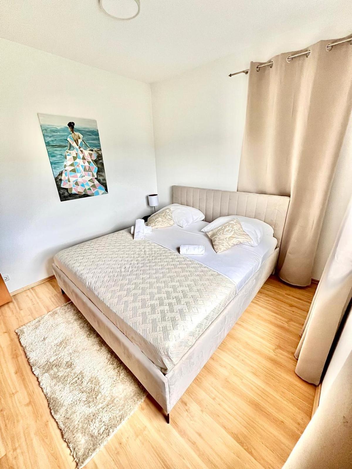 Villa Oleander Марина Екстериор снимка